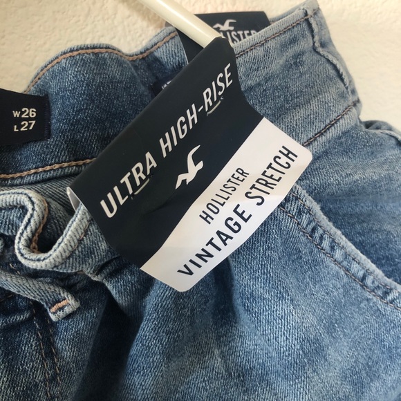 Ultra High Rise Mom Jean - Picture 4 of 6